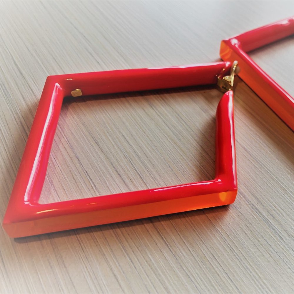 Neon square Clip earrings - Picture 8 of 16